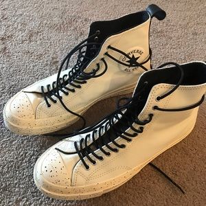 Women all star converse sneaker